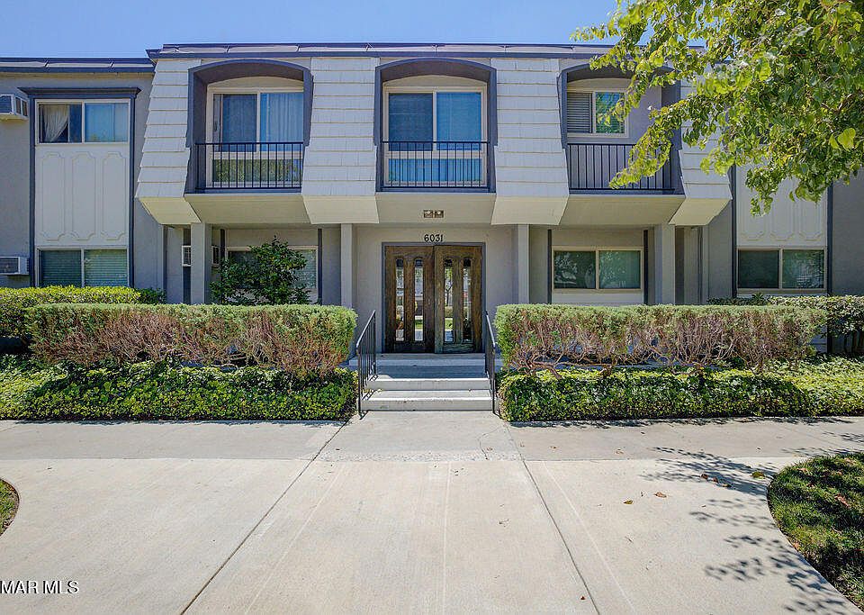 1st image of 6031 Fountain Park Ln #3