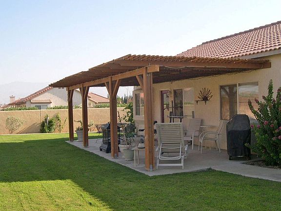 Huge Backyd; 1 of the Larger Lots in this area