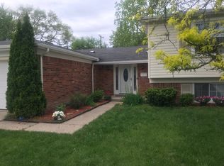 2838 Renfrew St, Ann Arbor, MI 48105