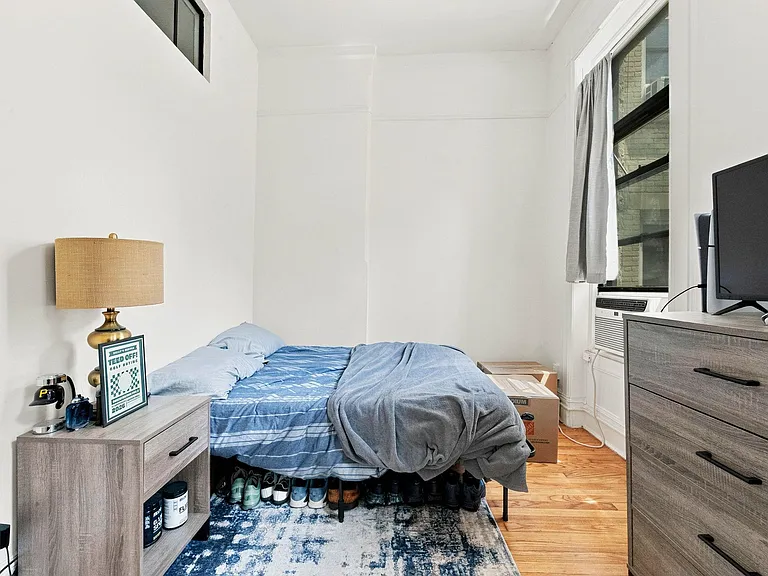 1017 Park Ave #1 — Photo 8