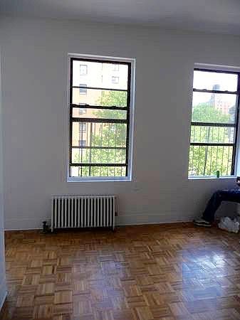 2nd image of 252 E 112th St APT 4C