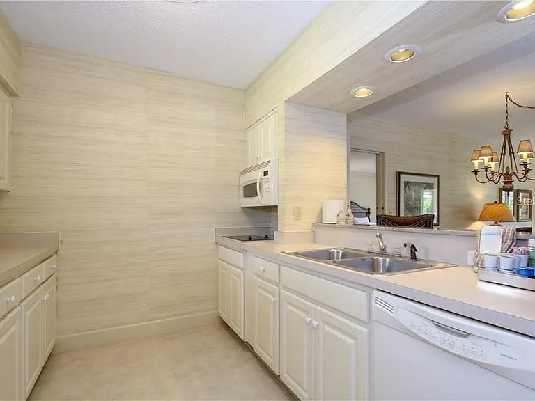 4748 Fox Hunt Dr #A912 — Photo 4