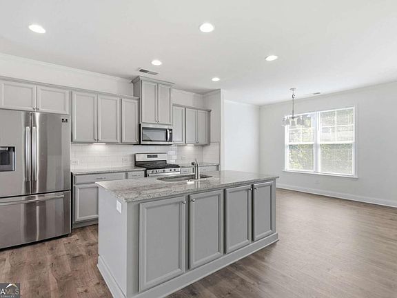 4th image of 1611 Falcon Crest Way