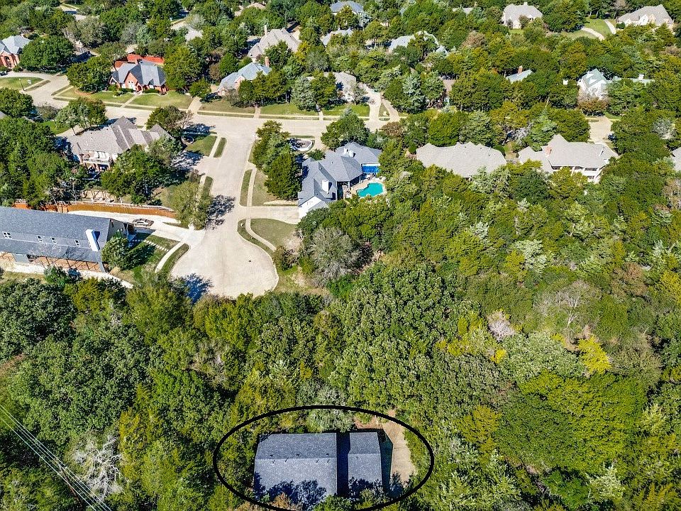 1st image of 924 Oak Shadow Ct