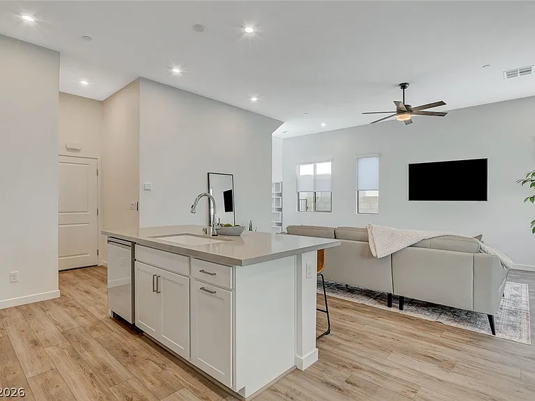 3354 Via Strada St — Photo 16