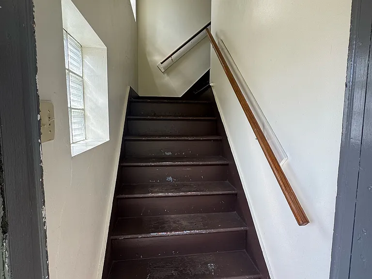 802 Wayne Ave #2 — Photo 3