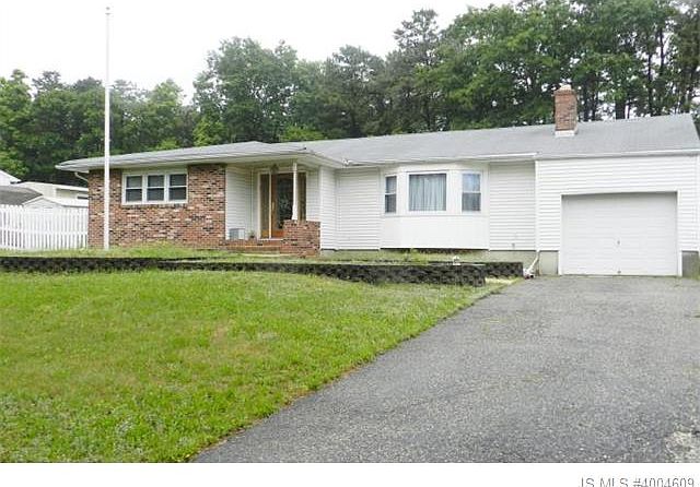 1st image of 71 Buckingham Dr