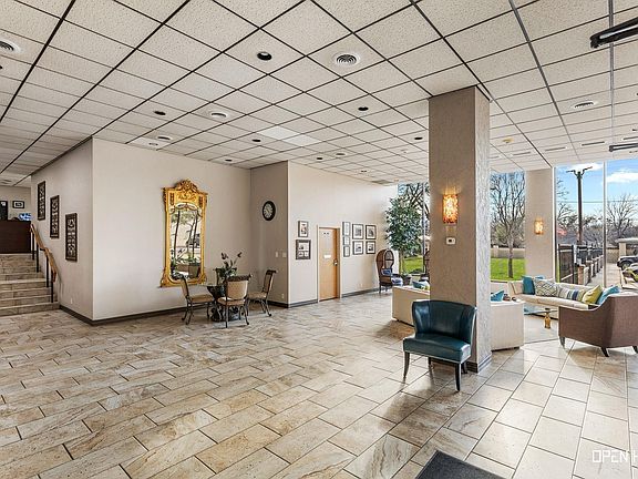 2nd image of 2100 Santa Fe St APT 407