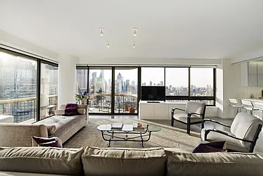 Sold by Nest Seekers International