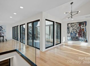 6909 Ronda Ave, Charlotte, NC 28211