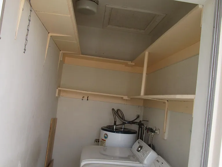 1911 NE 27th Ct #3 — Photo 21
