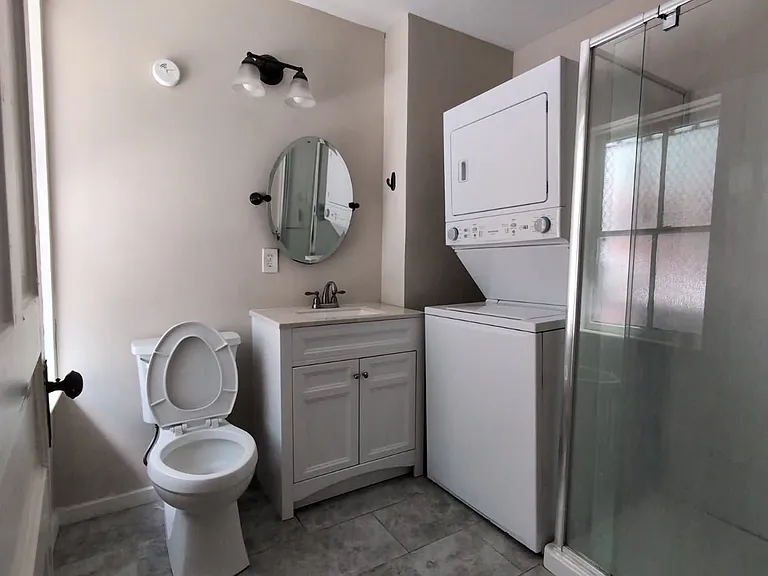 511 Lincoln St #A — Photo 3