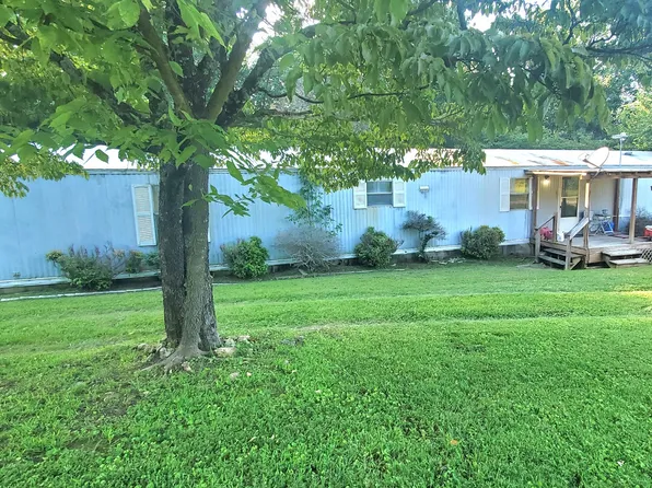 1160 Old Mount Vernon Rd, Bethpage, TN 37022