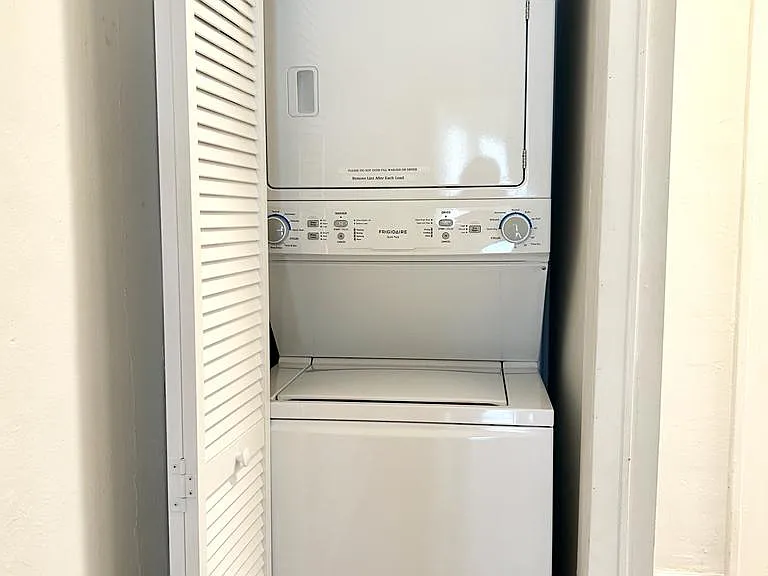 2805 Park St — Photo 18