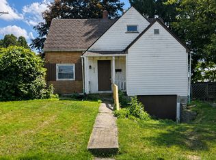 820 Center Ave, Verona, PA 15147