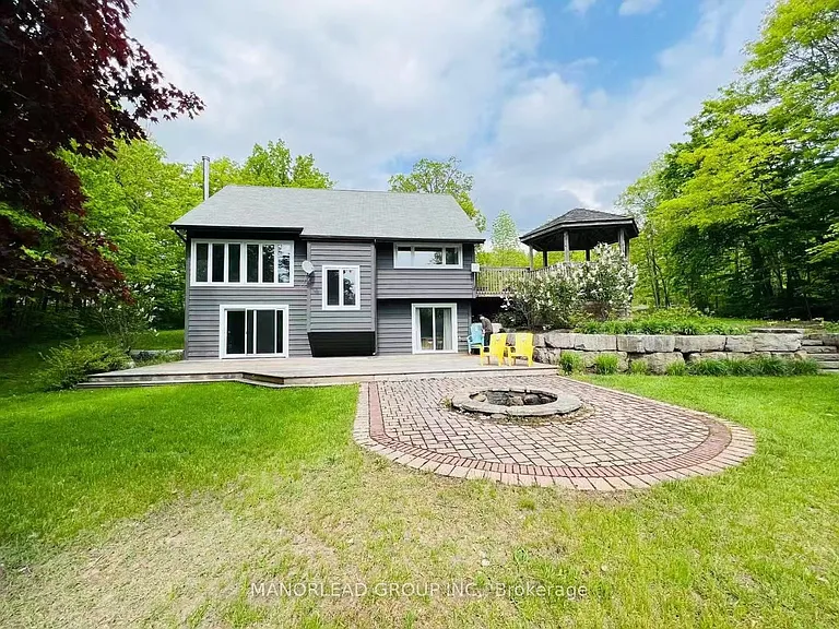 400 Lakeview Dr — Photo 9
