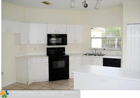 5th image of 20773 NW 3rd St