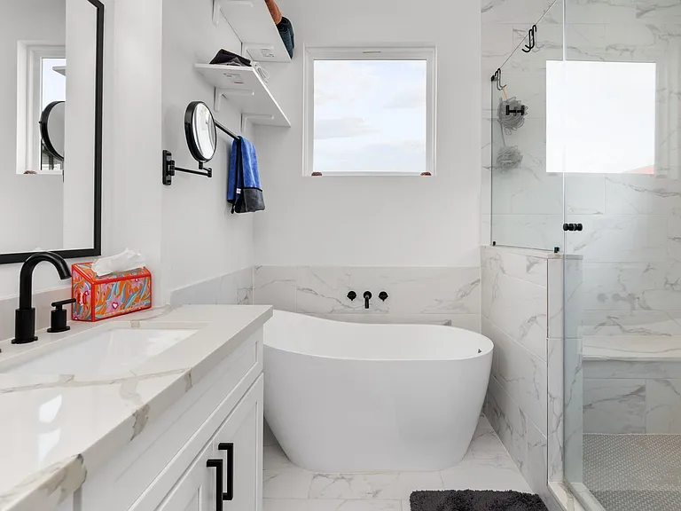 3030 Live Oak St — Photo 14