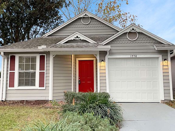 2nd image of 1778 Chatham Cir