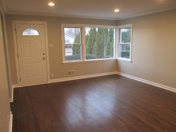 2nd image of 8713 Sproat Ave