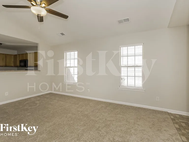 5716 Henderson Oaks Dr — Photo 5