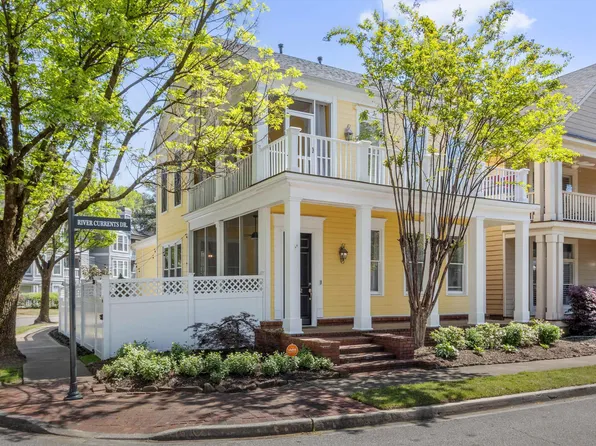 1012 River Currents Dr, Memphis, TN 38103