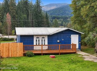 660 Maple Ave, Priest River, ID 83856