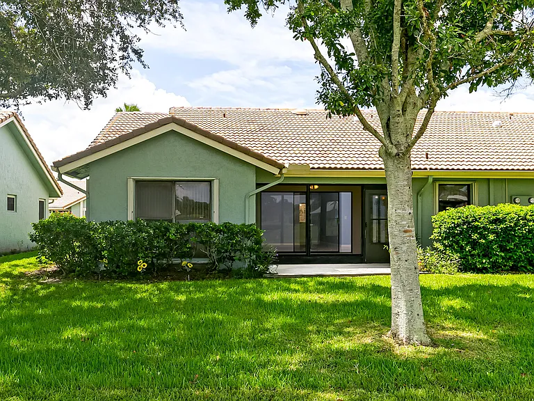 4166 Gator Trace Villas Cir #B — Photo 24