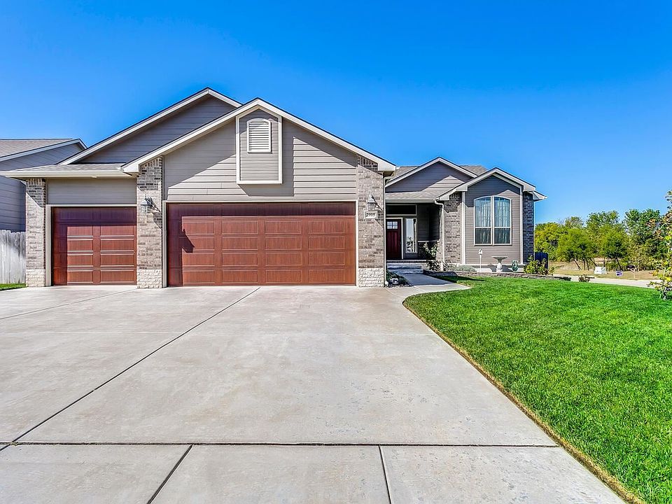1st image of 2905 E Fairchild Ct