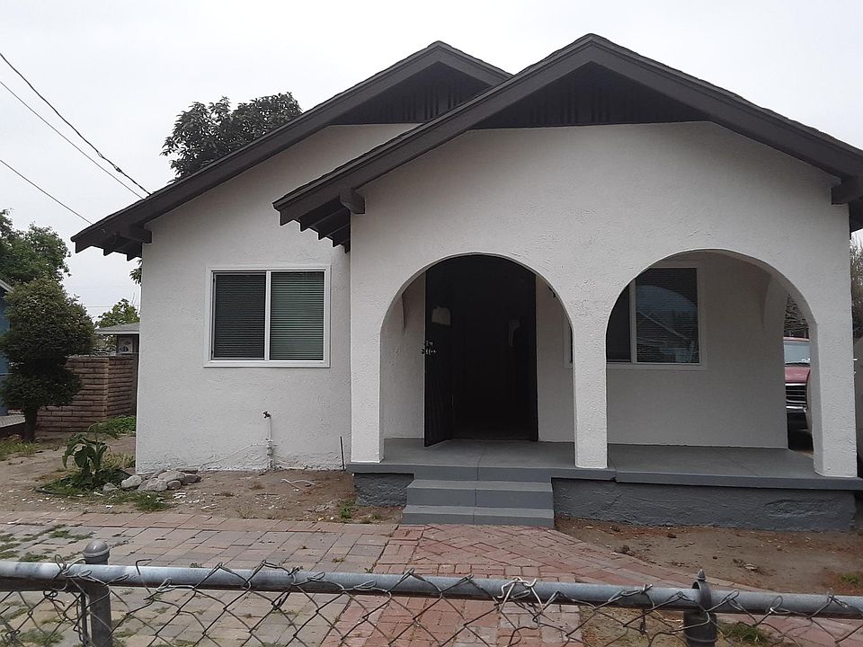 1st image of 1007 W 15th St