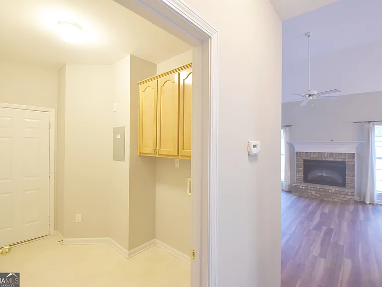 219 Turnbridge Cir — Photo 29