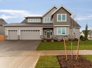 12105 Tolstrup Dr, Oregon City, OR 97045