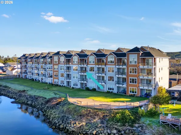 1000 N Holladay Dr Unit 304, Seaside, OR 97138
