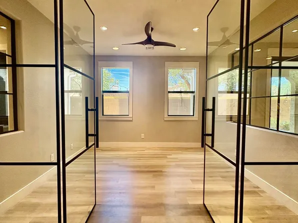 4740 E Tierra Buena Ln, Phoenix, AZ 85032