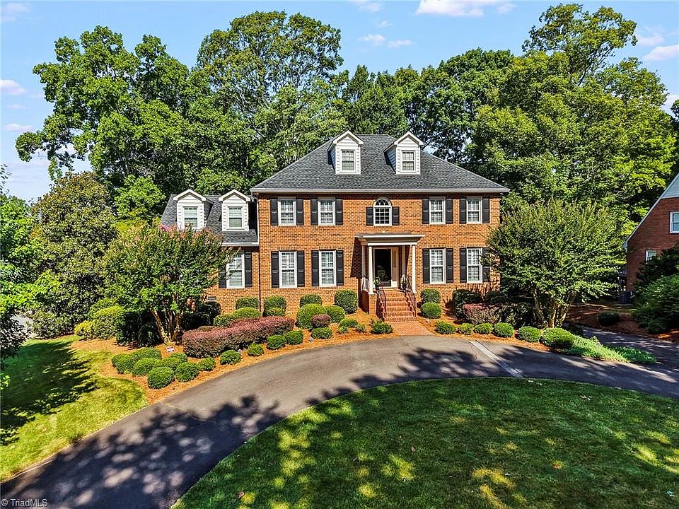 1st image of 1000 Greenhurst Rd