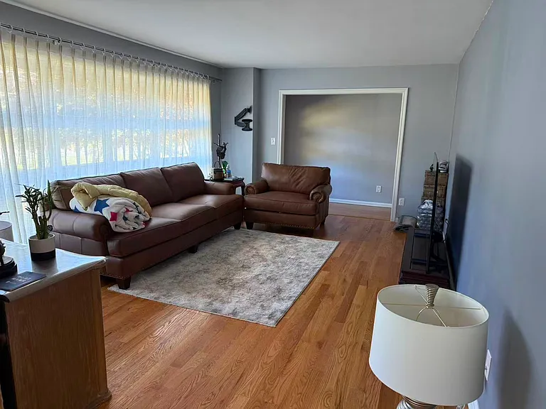 4756 Norwood St SW — Photo 2