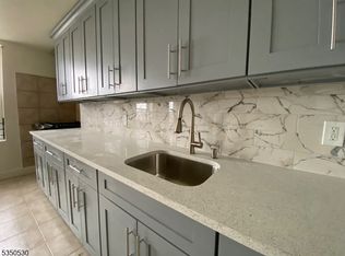 130 Milford Ave, Newark, NJ 07108