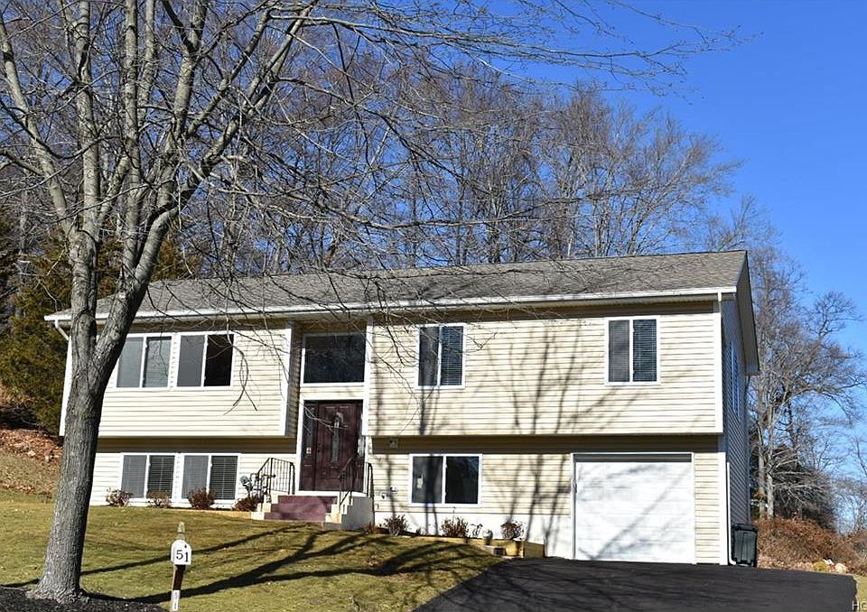 1st image of 51 Hansen Ave