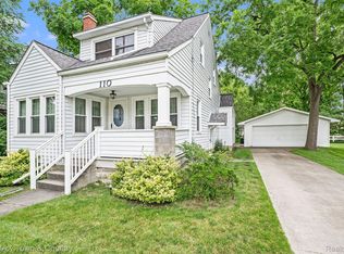 110 N Hazelton St, Flushing, MI 48433
