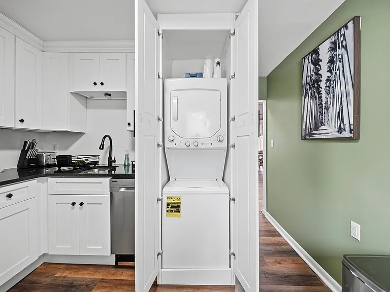 697 Orchard Ave #1 — Photo 6