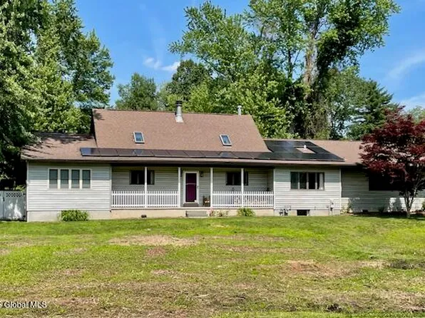 324 Elsmere Avenue, Delmar, NY 12054