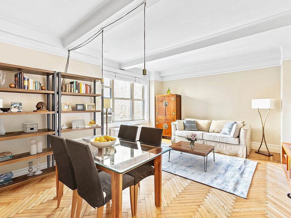 1st image of 127 W 79th St #3D