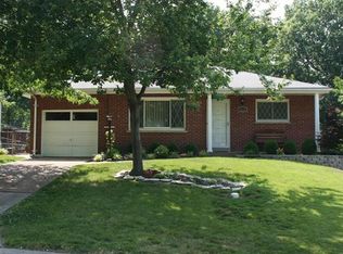8215 Villaton Dr, Saint Louis, MO