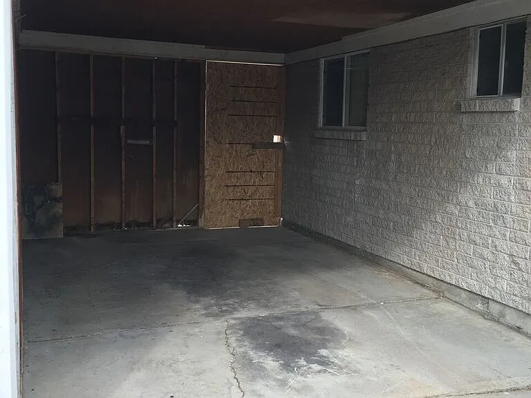8228 S 1750 W — Photo 10