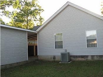 4th image of 2903 Robinwood Ln