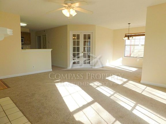 3rd image of 613 Cypress Pointe St