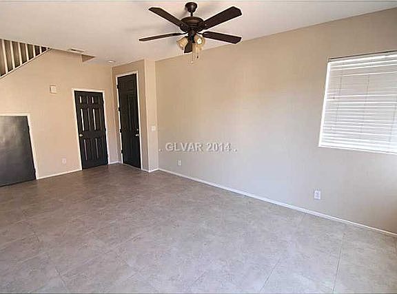 2nd image of 3602 Hammock St