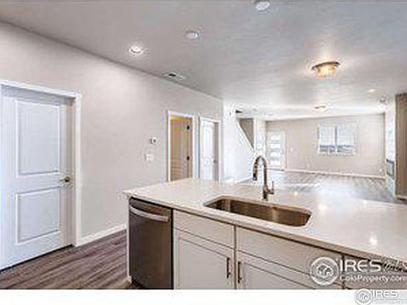 3rd image of 2886 South Flat Cir
