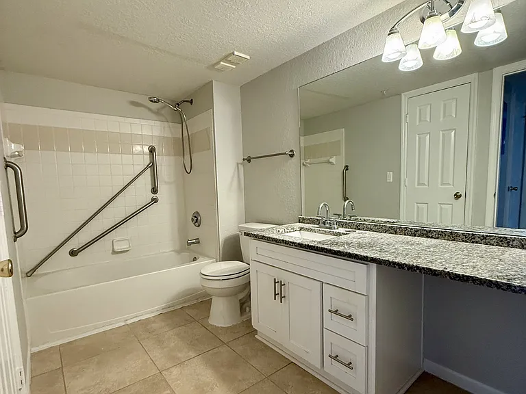 800 Boardwalk Dr #613-1-1 — Photo 5