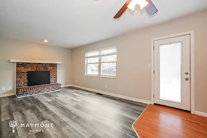 5506 Shannon Heights Blvd — Photo 9